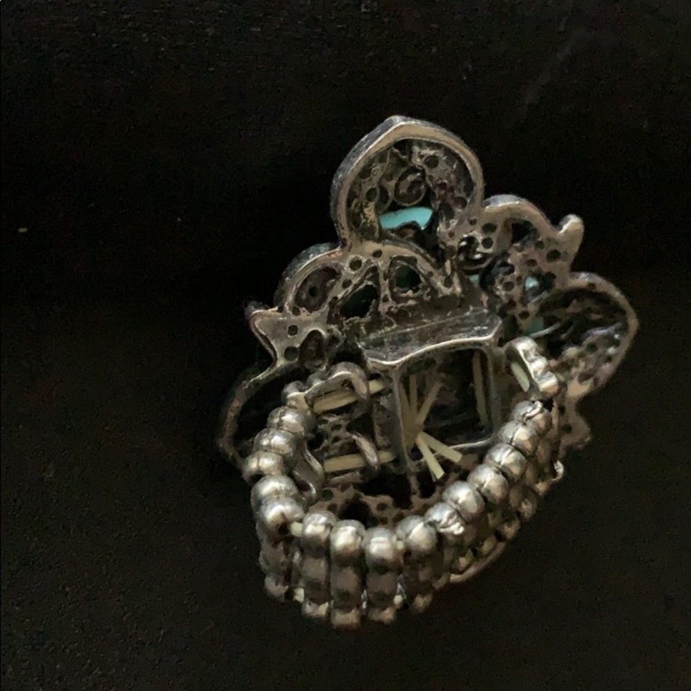 Ring - Picture 2 of 4